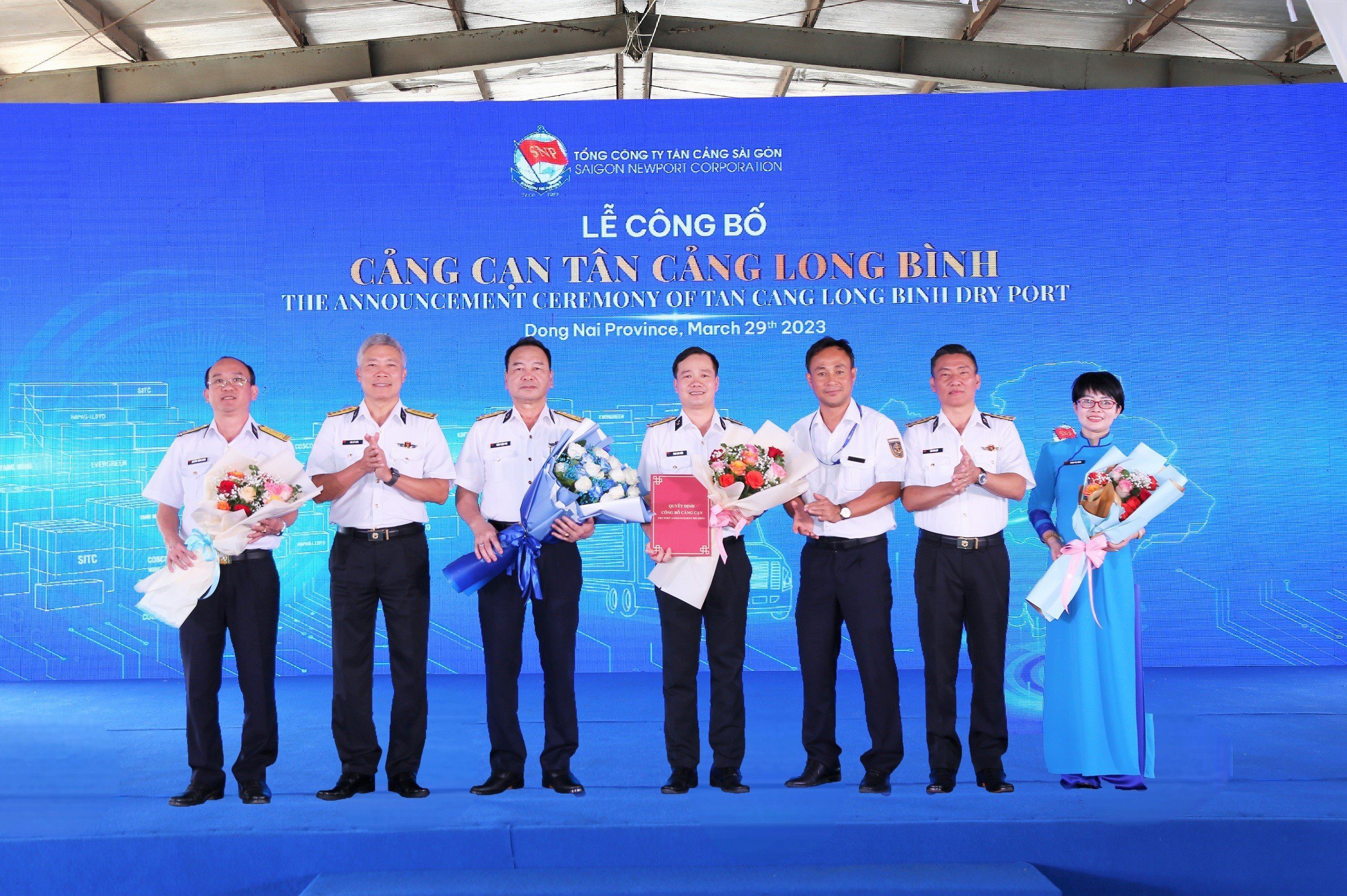 Công bố mở cảng cạn Tân Cảng Long Bình